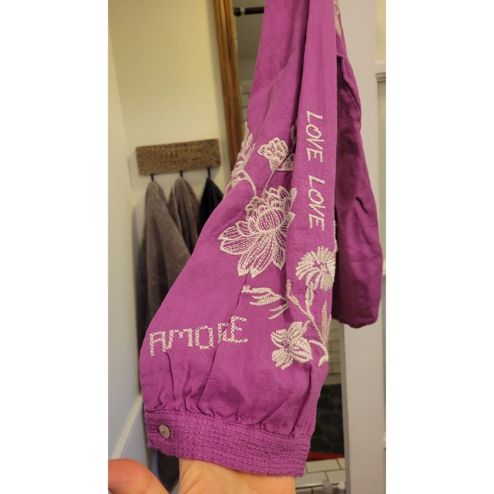 Johnny Was Field Henly Purple Embroidered linen Love Amore Blouse Medium - Picture 7 of 7